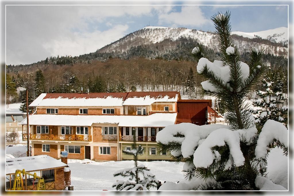 Hotel Apollon Bakuriani Exterior foto