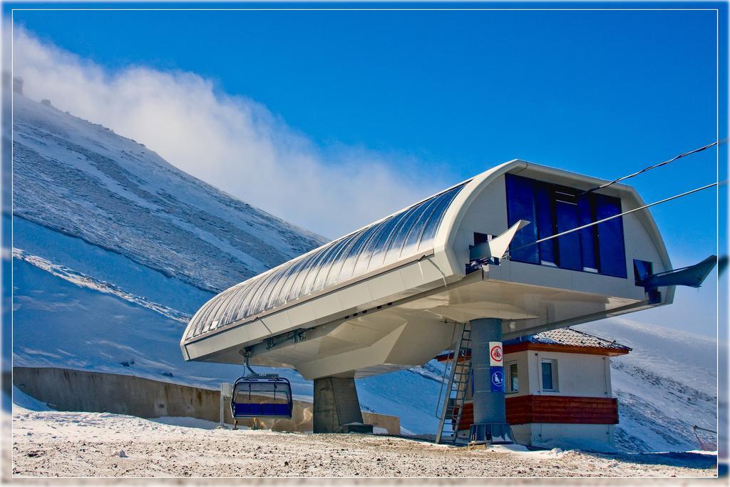 Hotel Apollon Bakuriani Exterior foto